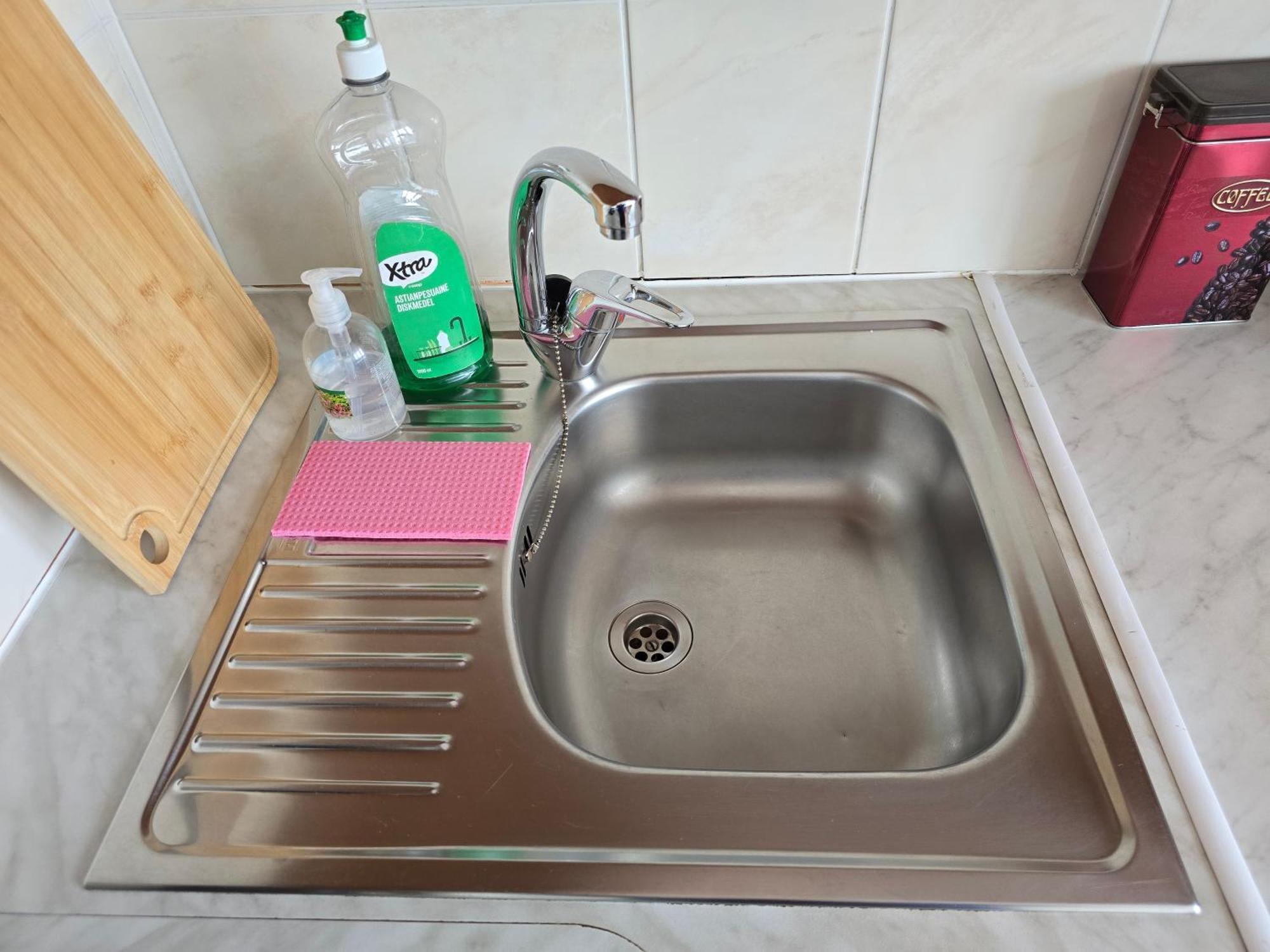 Hero Avenue Apartment نارفا المظهر الخارجي الصورة